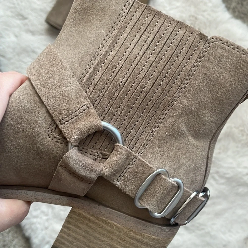 New SAM EDELMAN Bellamie Bootie